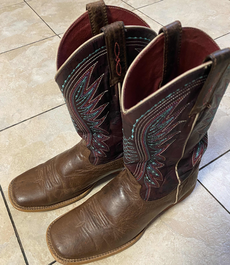 The boots from a higher angle, now moisturized and cleaned.